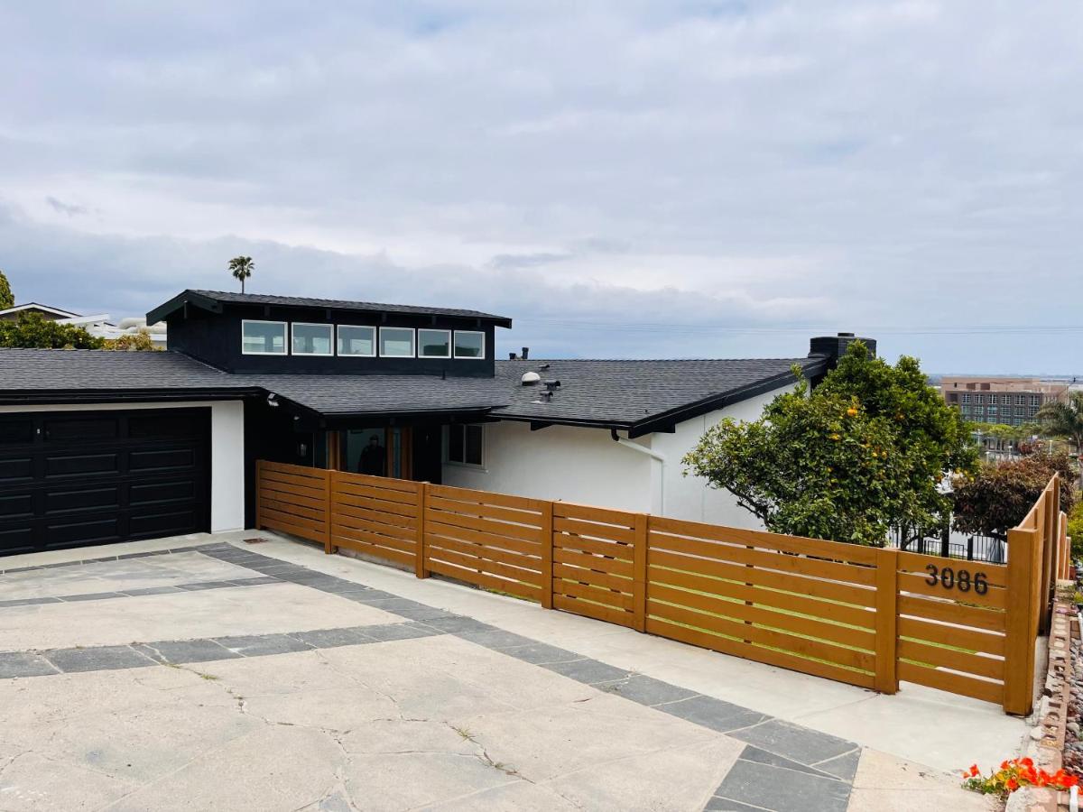 5-Star Hillside Home With Coastal Views, Gameroom, Pool, Hot Tub, 8 People Max Occupancy, 2024 Remodel, New Management, Free Parking Ventura Kültér fotó